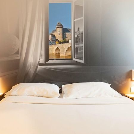 B&B Hotel Laval Change Екстериор снимка