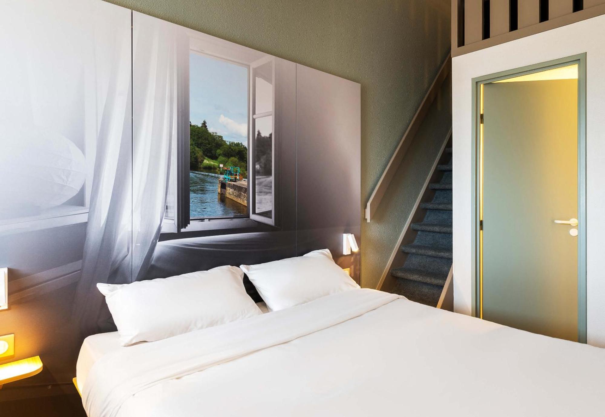 B&B Hotel Laval Change Екстериор снимка